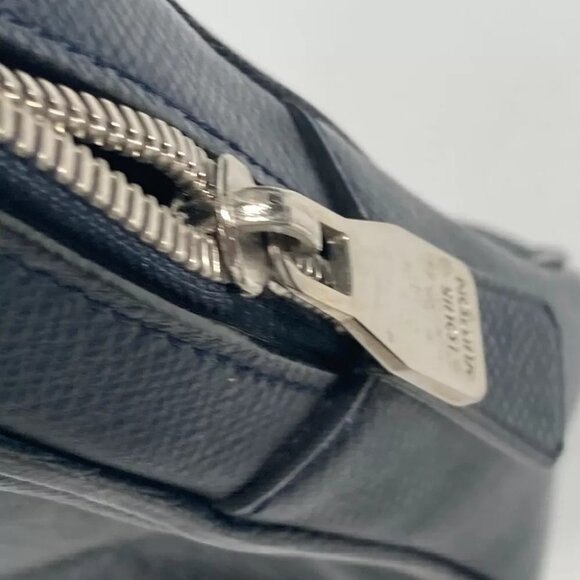 LOUIS VUITTON Taiga Vasili PM Document bag Briefcase Bag Business bag - Picture 12 of 15